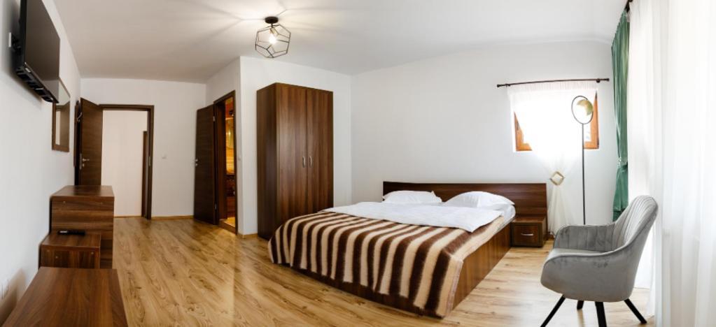 فندق La Coltul Castelului Bran Boutique المظهر الخارجي الصورة