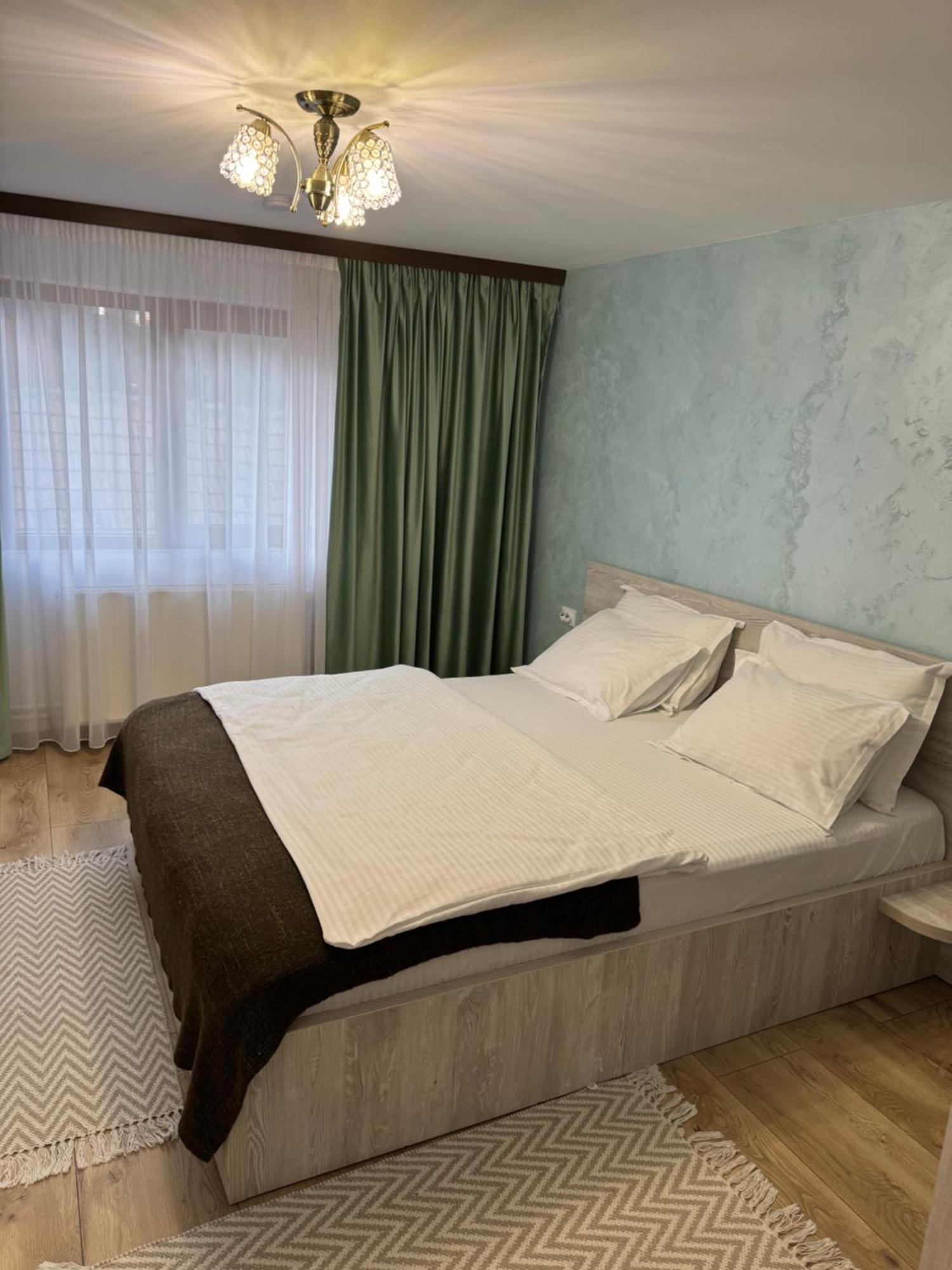 فندق La Coltul Castelului Bran Boutique المظهر الخارجي الصورة